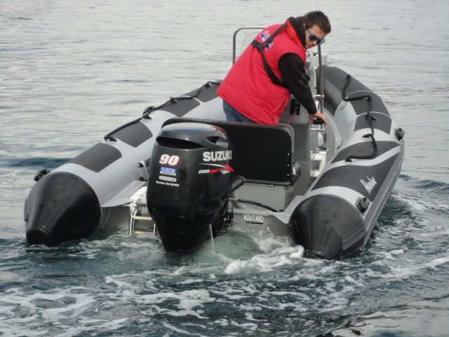 package semi-rigides V550 comfort en navigation