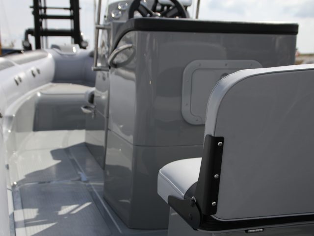 package semi-rigides V610 fisher bolster