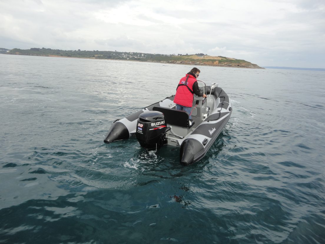 semi-rigide Adventure VESTA 550